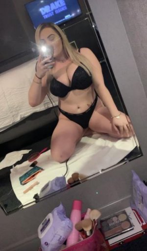 Allyson escorts in View Royal, BC